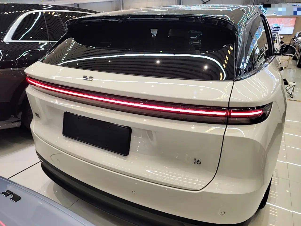 Li Auto i6 2025 Model Two-Wheel-Drive Standard Type — миниатюра 5