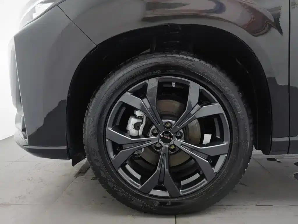 Starlight 2024 Explorer Edition 400T 2WD Starlight 7-Seater — миниатюра 17