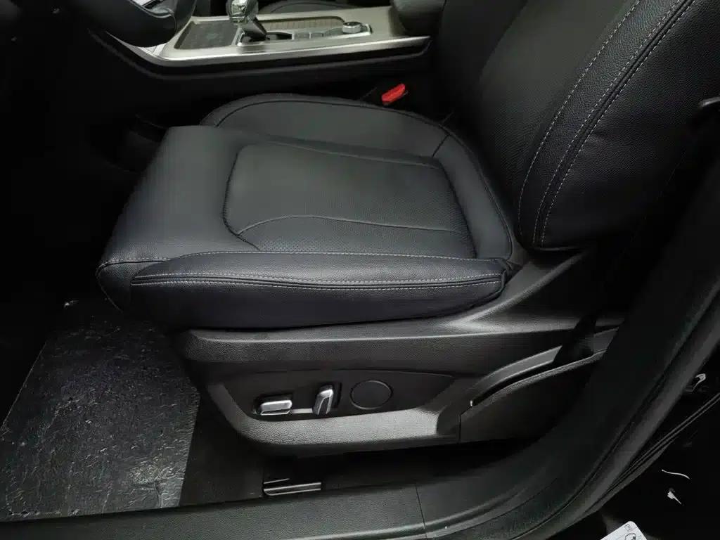 Starlight 2024 Explorer Edition 400T 2WD Starlight 7-Seater — миниатюра 20