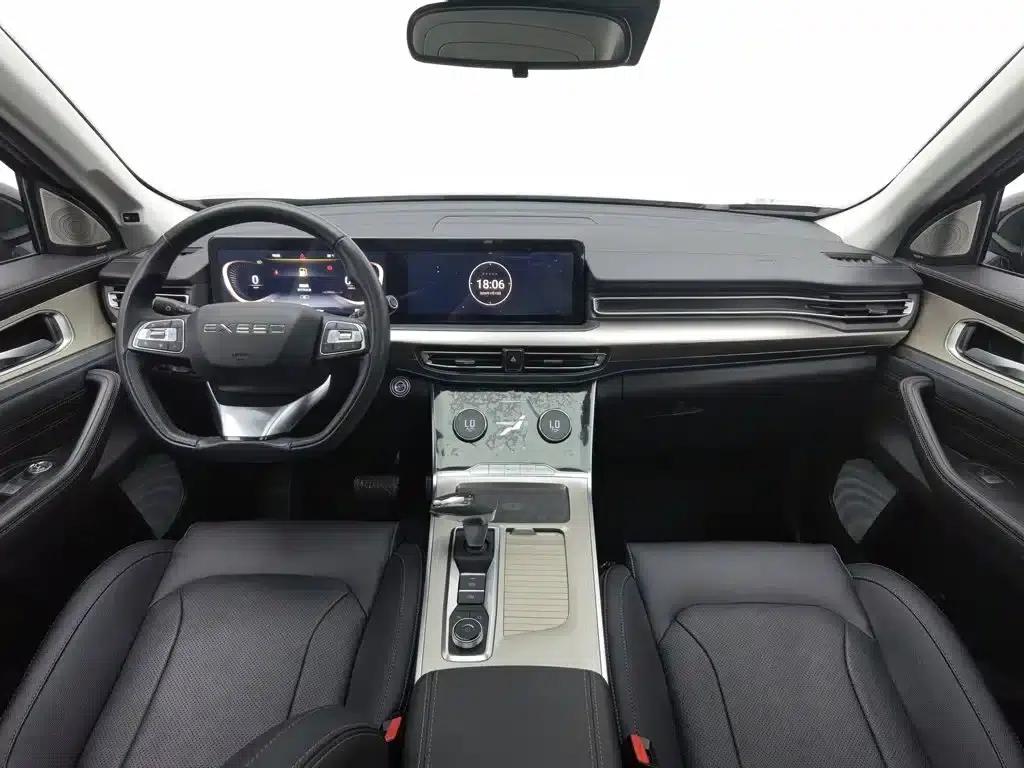 Starlight 2024 Explorer Edition 400T 2WD Starlight 7-Seater — миниатюра 5