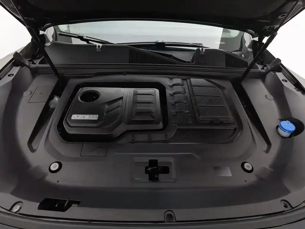 Starlight 2024 Explorer Edition 400T 2WD Starlight 7-Seater — миниатюра 6
