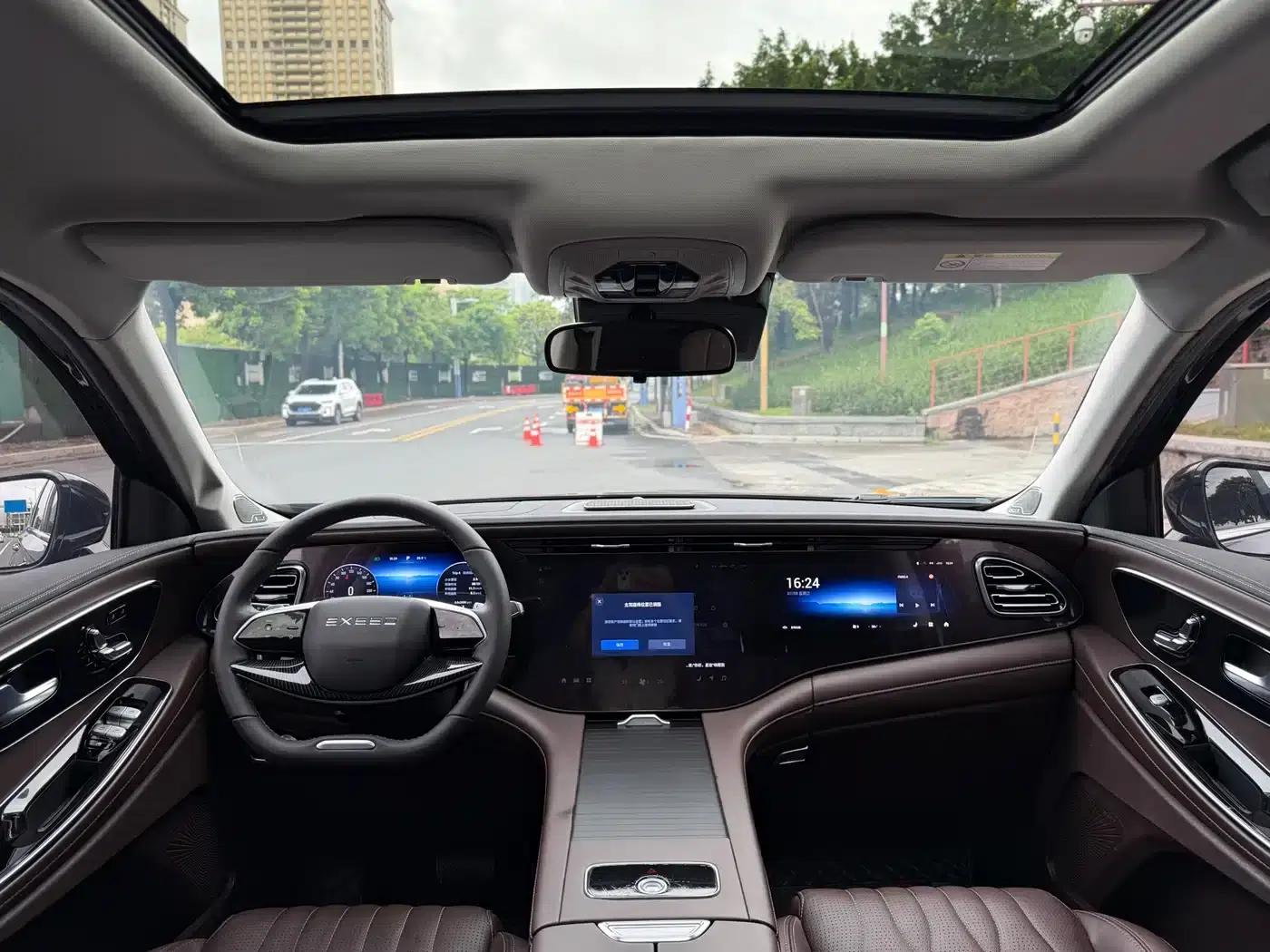 Starlight Moon 2023 400T 4WD Star Edition 7-Seater — миниатюра 8