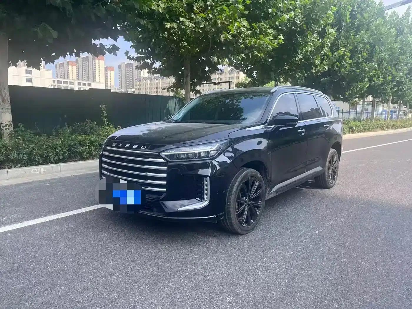 Starlight Moon 2025 400T 4WD Star Edition 7-Seater — миниатюра 1