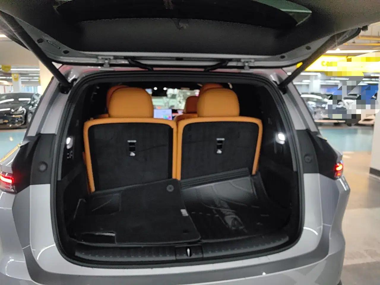 Li Auto i8 2025 Model Standard Version — миниатюра 22