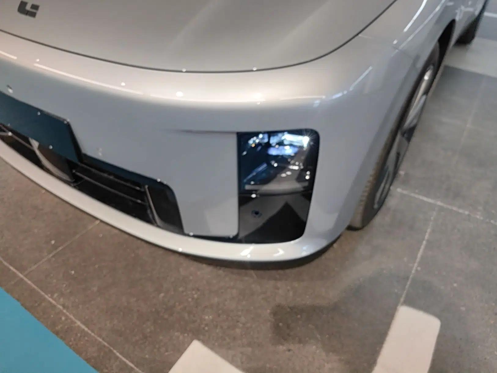 Li Auto i8 2025 Model Standard Version — миниатюра 8