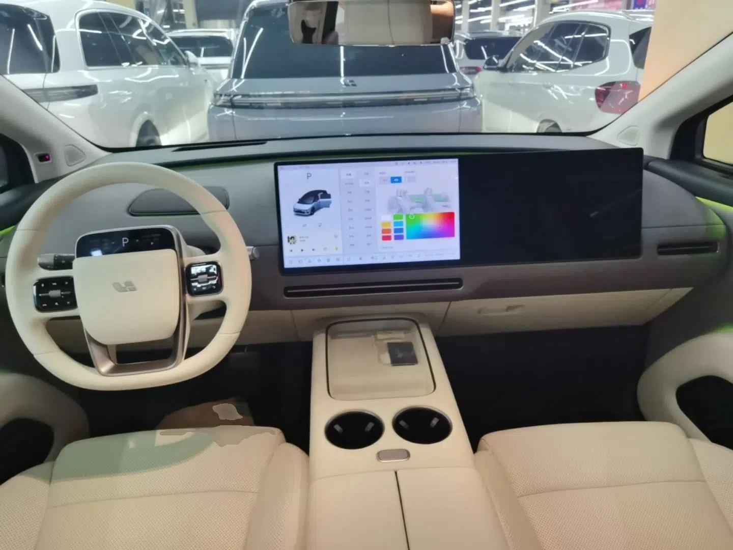Li Auto i8 2025 Model Standard Version — миниатюра 12