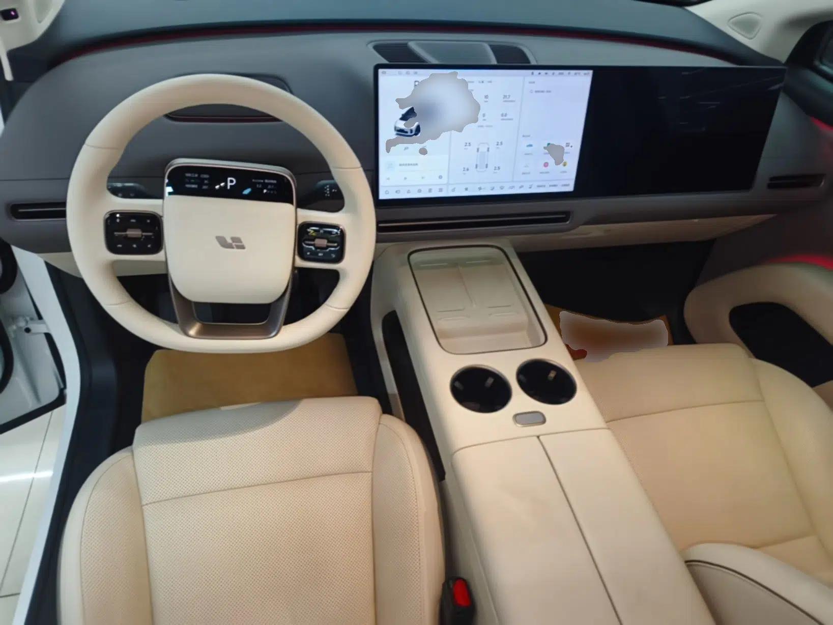 Li Auto i8 2025 Model Standard Version — миниатюра 12