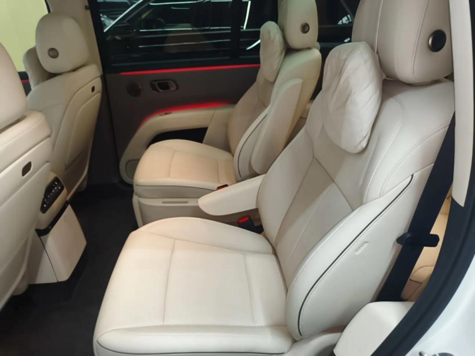 Li Auto i8 2025 Model Standard Version — миниатюра 20