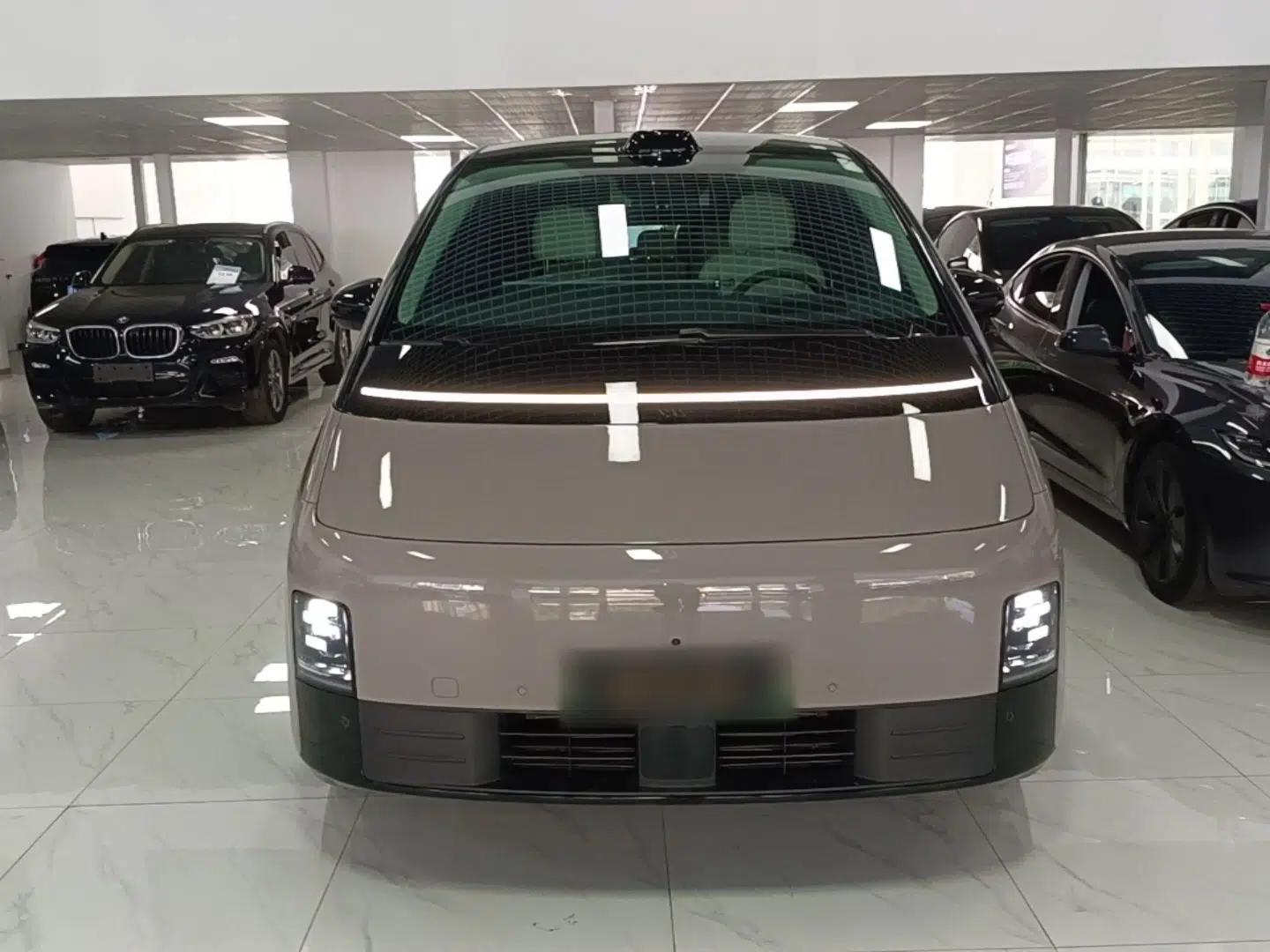 Li Auto MEGA 2024 Ultra Model — миниатюра 2