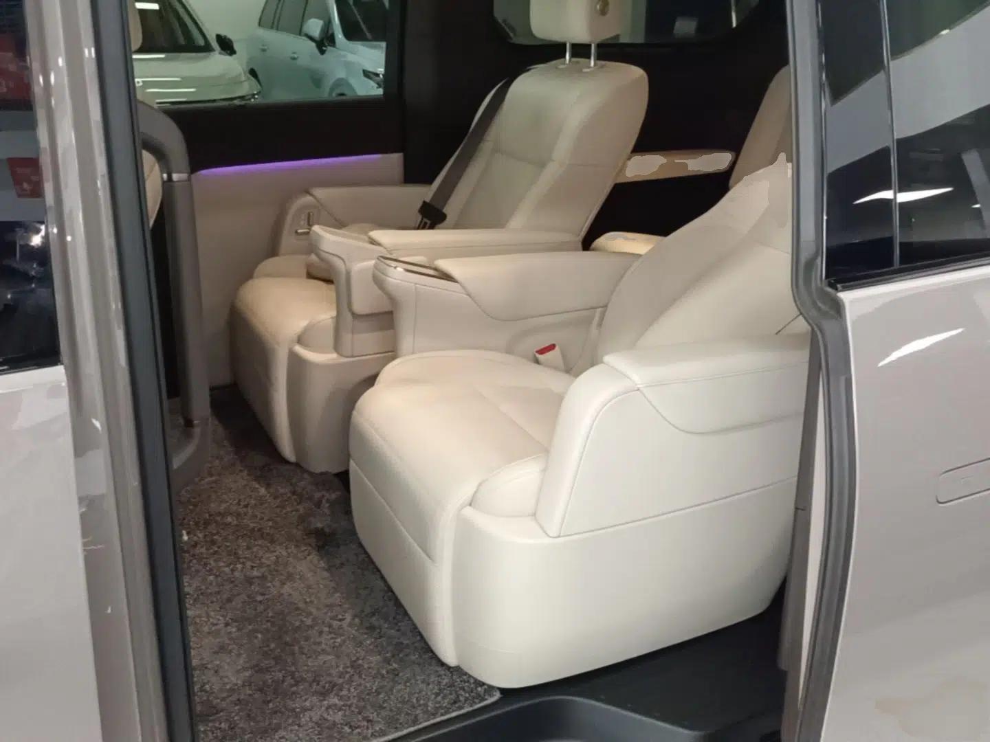 Li Auto MEGA 2024 Ultra Model — миниатюра 20