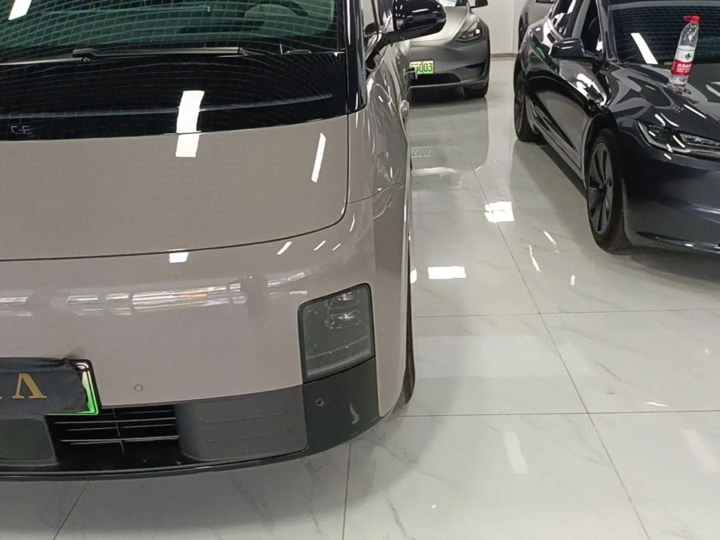 Li Auto MEGA 2024 Ultra Model — миниатюра 8