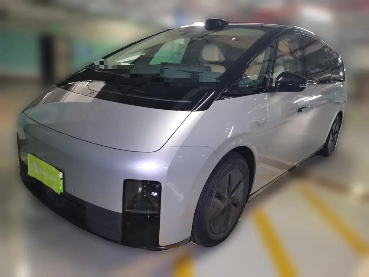 Li Auto MEGA 2024 Ultra Model — миниатюра 1