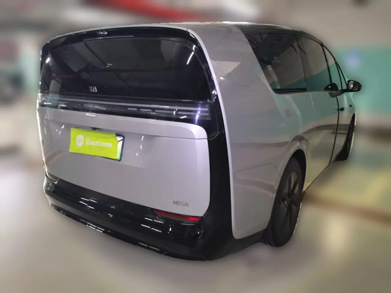 Li Auto MEGA 2024 Ultra Model — миниатюра 6