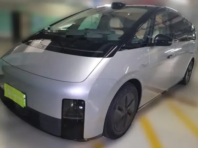 Li Auto MEGA 2024 Ultra Model