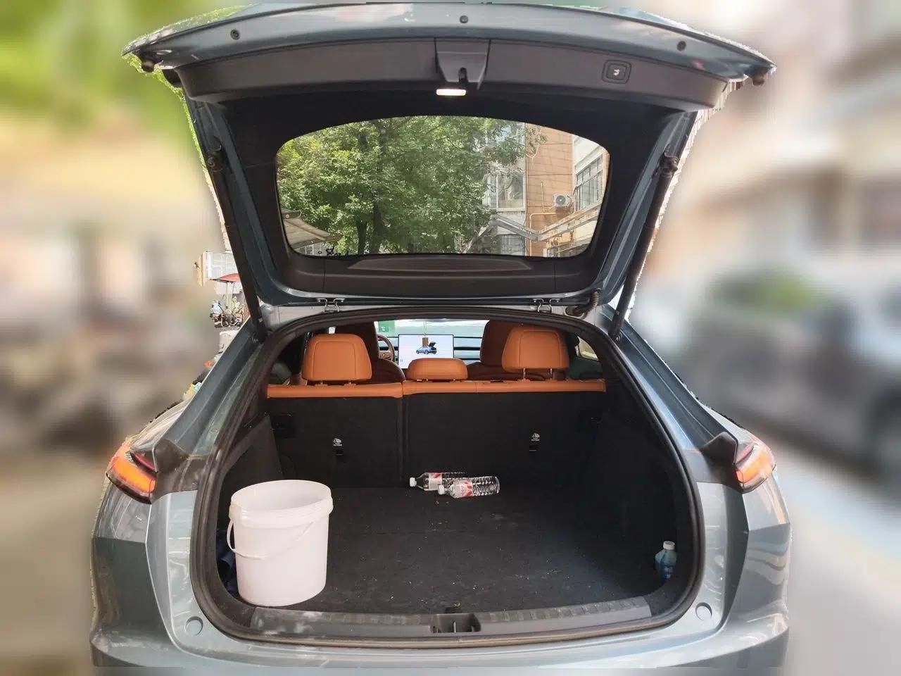 ONVO L60 2024 60 kWh Rear-Drive Version — миниатюра 19