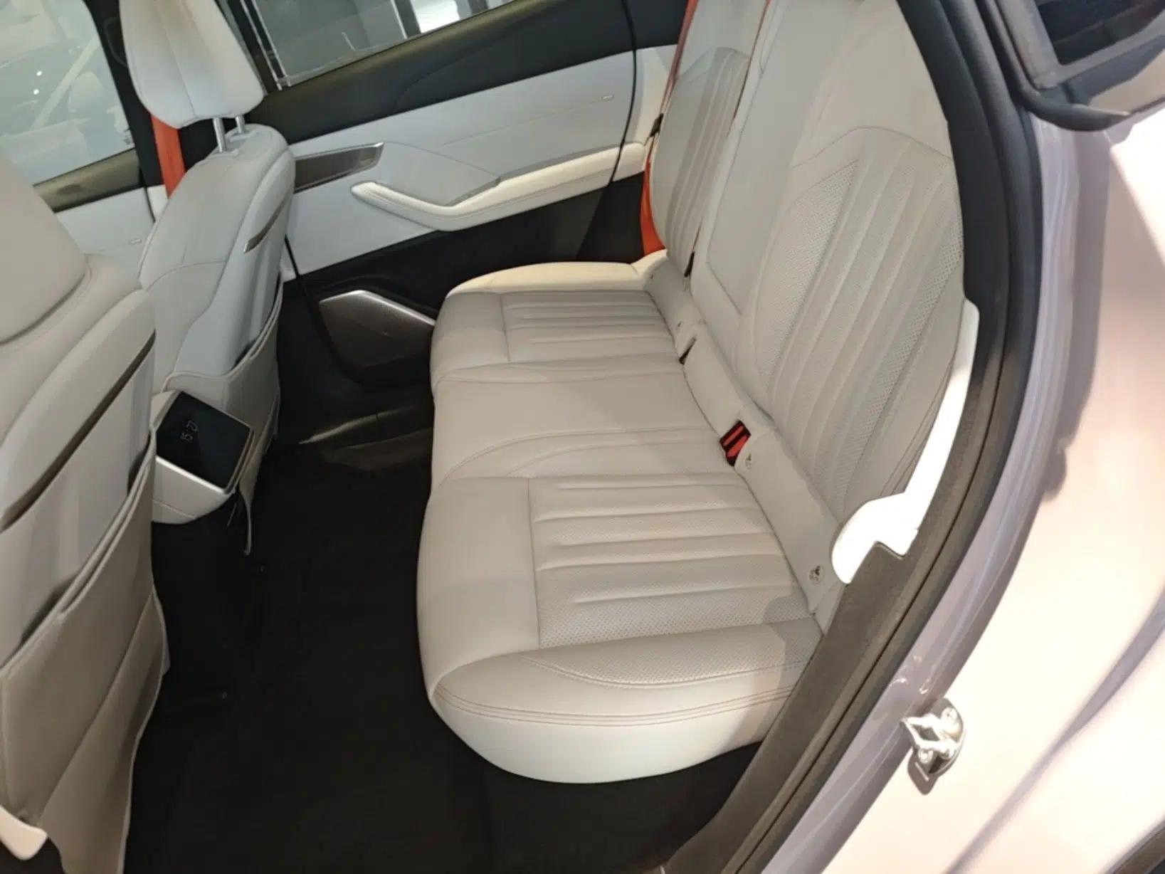 ONVO L60 2024 60 kWh Rear-Drive Version — миниатюра 20
