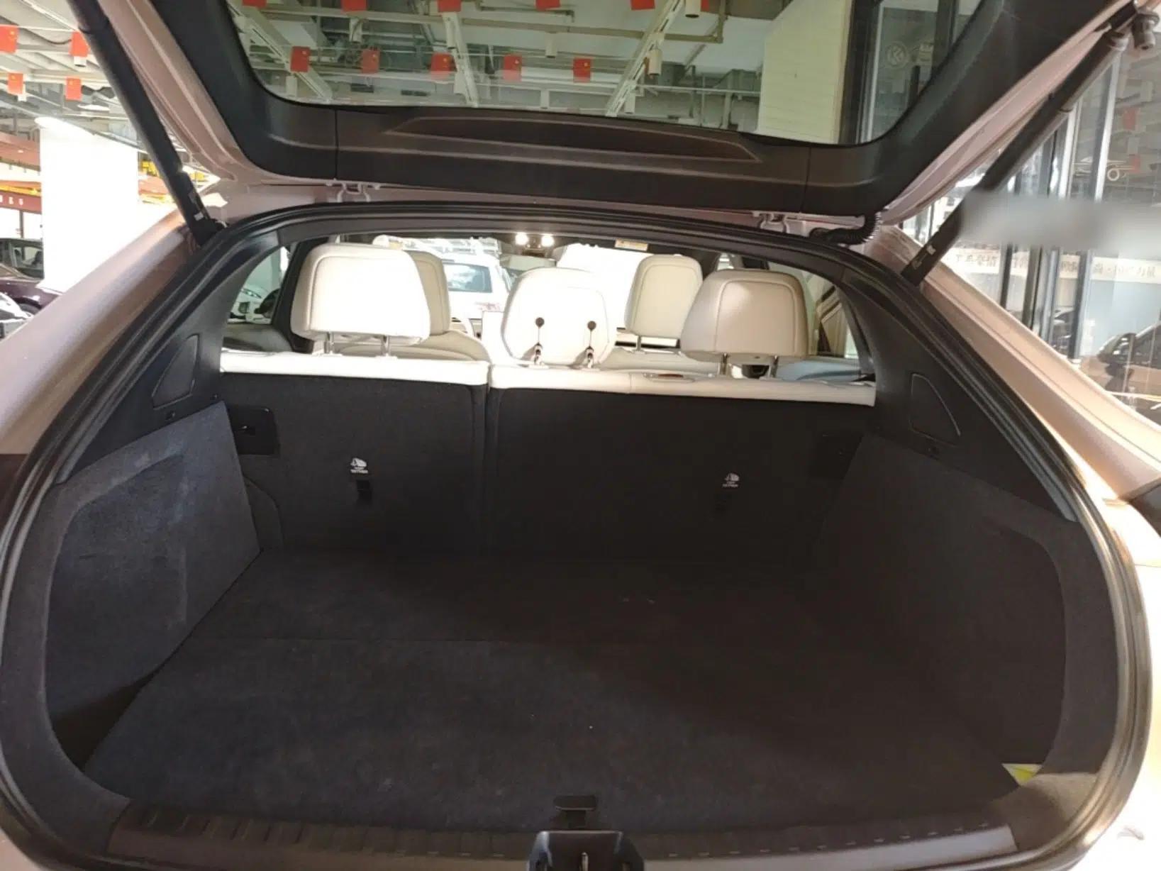 ONVO L60 2024 60 kWh Rear-Drive Version — миниатюра 22