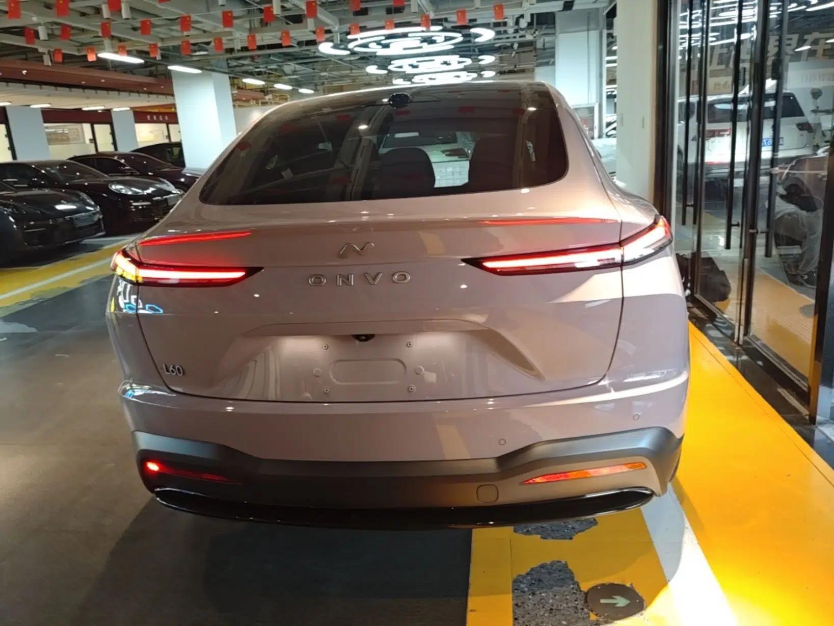 ONVO L60 2024 60 kWh Rear-Drive Version — миниатюра 5