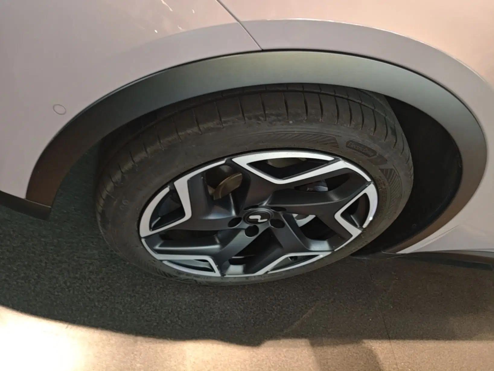ONVO L60 2024 60 kWh Rear-Drive Version — миниатюра 10