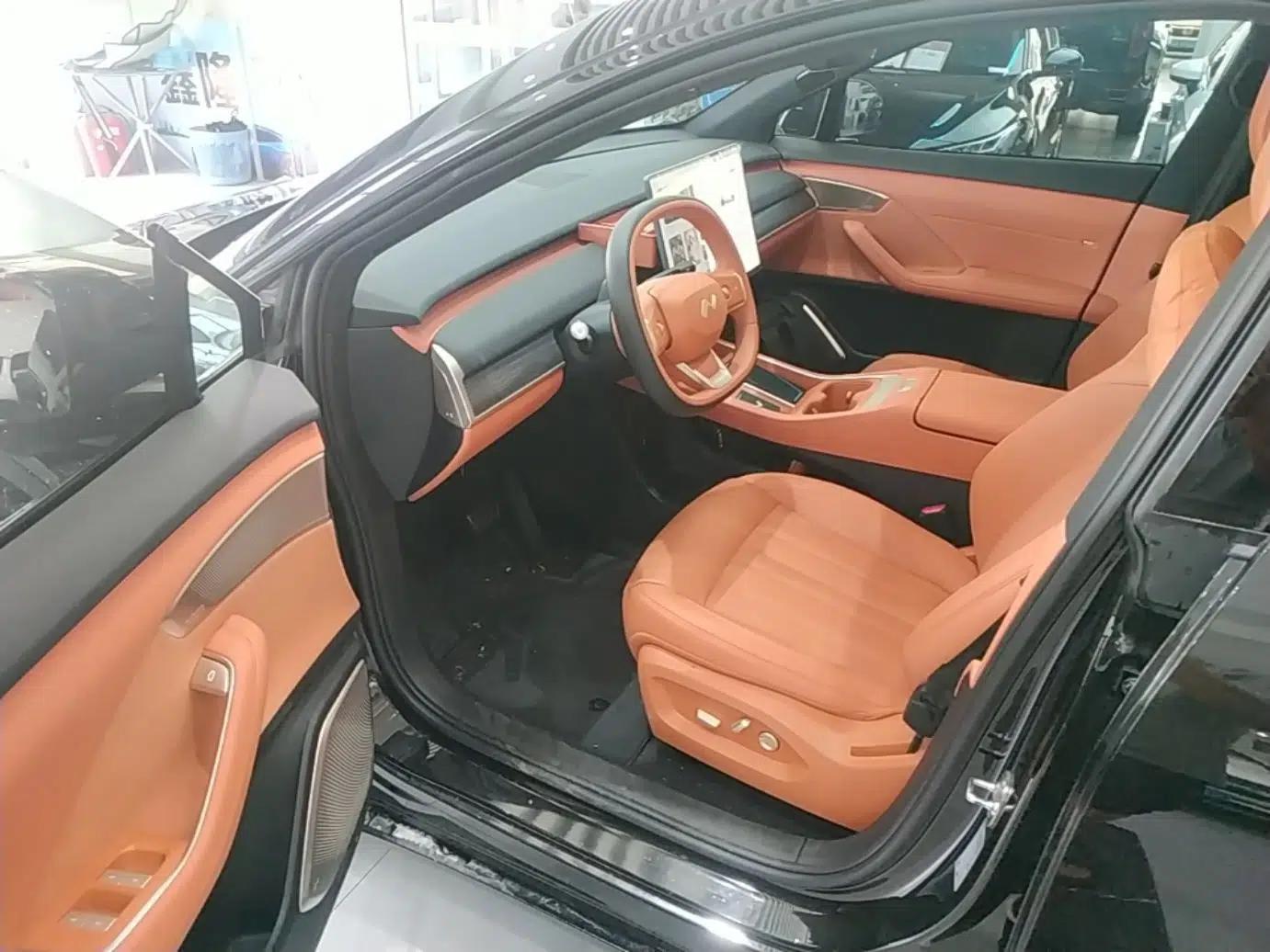 ONVO L60 2024 60 kWh Rear-Drive Version — миниатюра 18