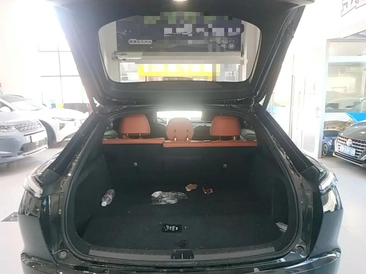 ONVO L60 2024 60 kWh Rear-Drive Version — миниатюра 22