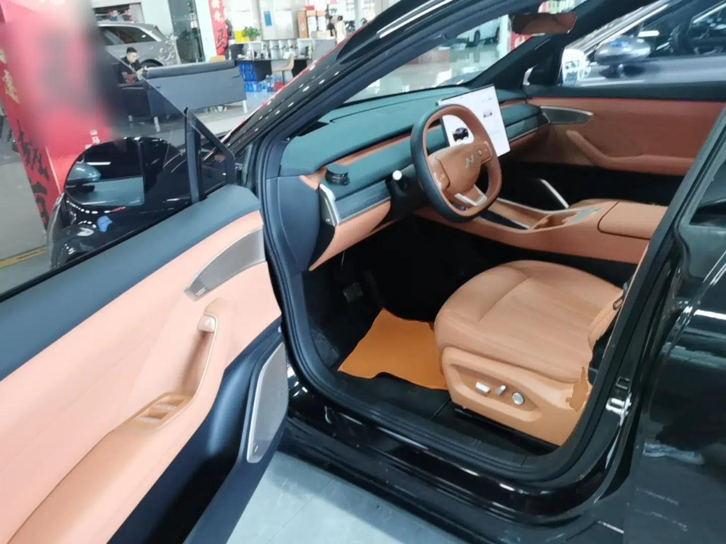 ONVO L60 2024 60 kWh Rear-Drive Version — миниатюра 18