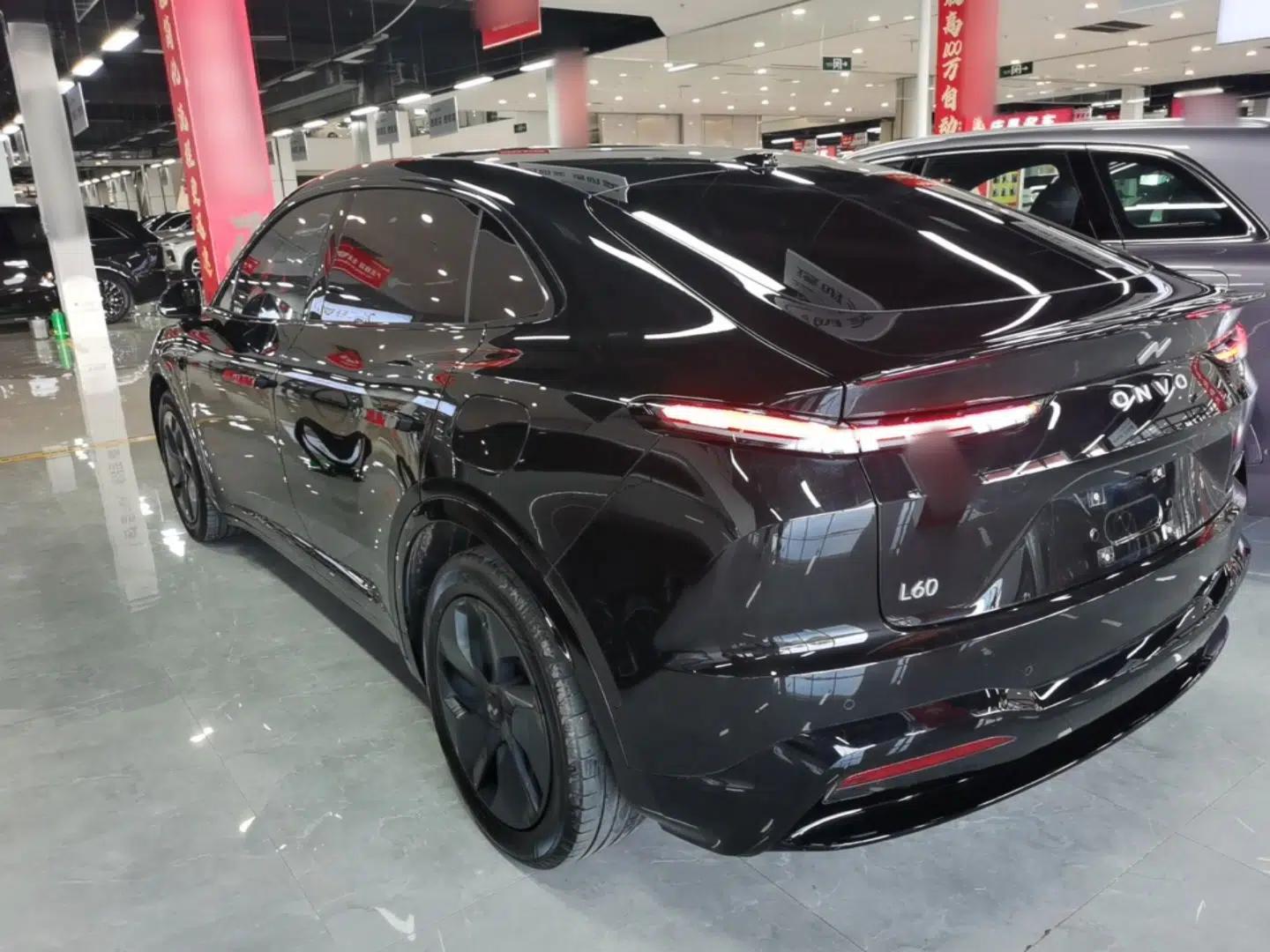 ONVO L60 2024 60 kWh Rear-Drive Version — миниатюра 4