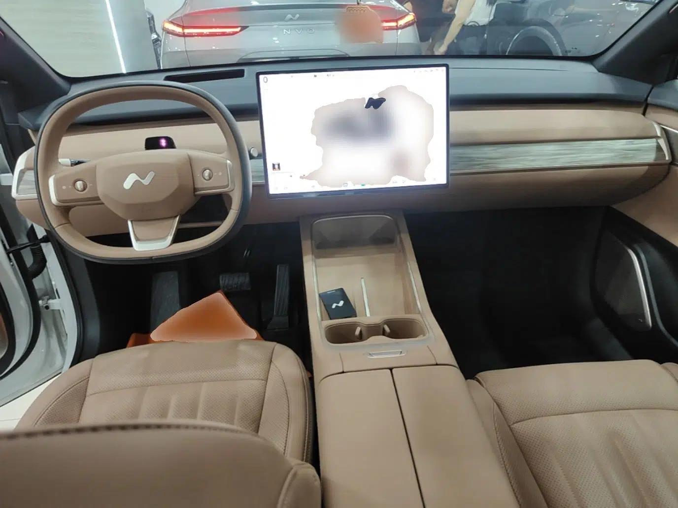 ONVO L60 2025 Model—60 kWh All-Wheel-Drive Version — миниатюра 12