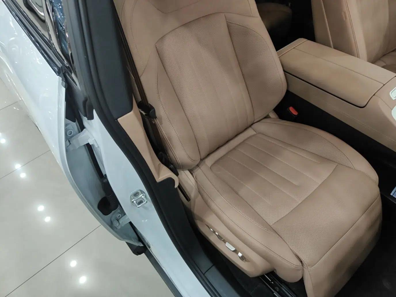ONVO L60 2025 Model—60 kWh All-Wheel-Drive Version — миниатюра 19