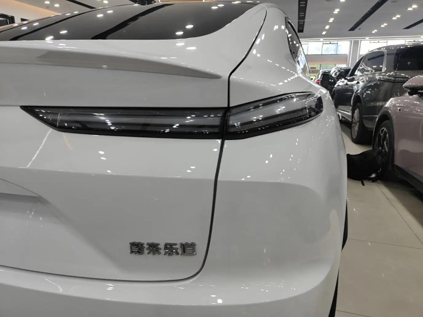 ONVO L60 2025 Model—60 kWh All-Wheel-Drive Version — миниатюра 9