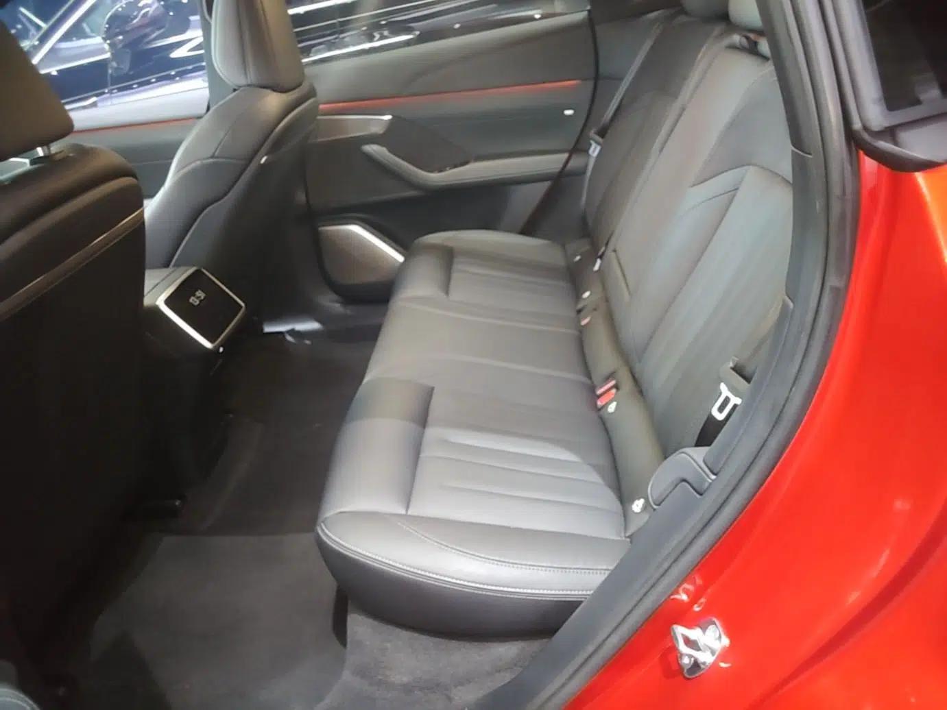 ONVO L60 2024 60 kWh All-Wheel Drive — миниатюра 20
