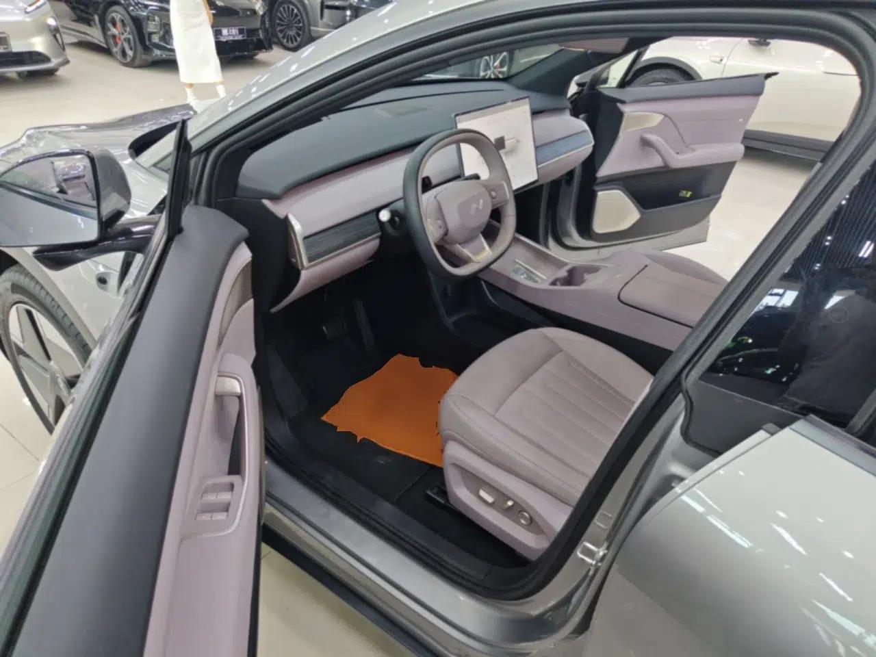 ONVO L60 2024 60 kWh Rear-Drive Version — миниатюра 18