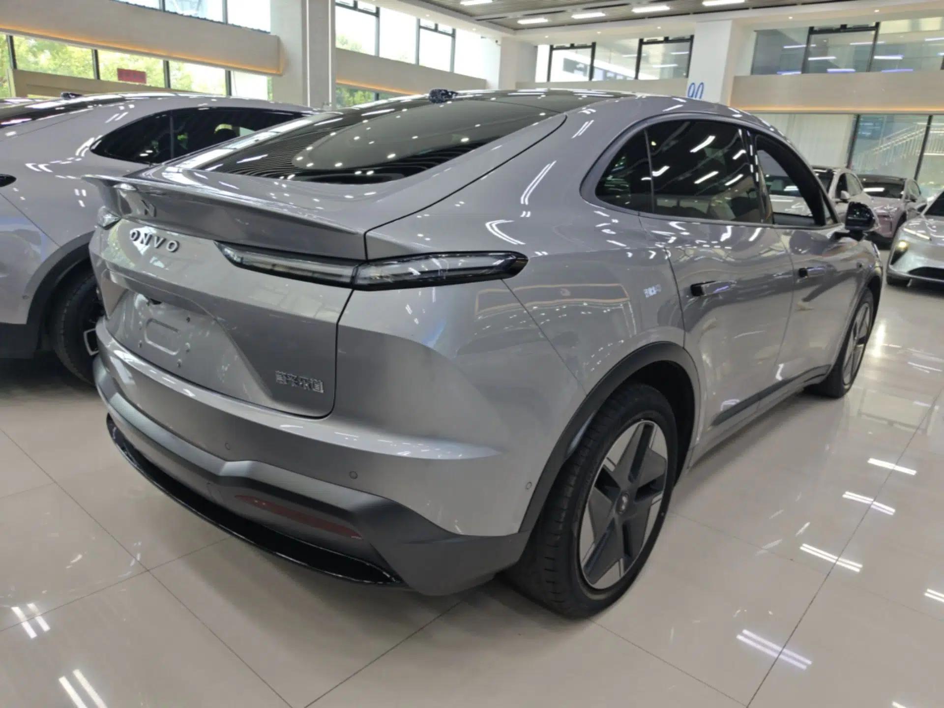 ONVO L60 2024 60 kWh Rear-Drive Version — миниатюра 6
