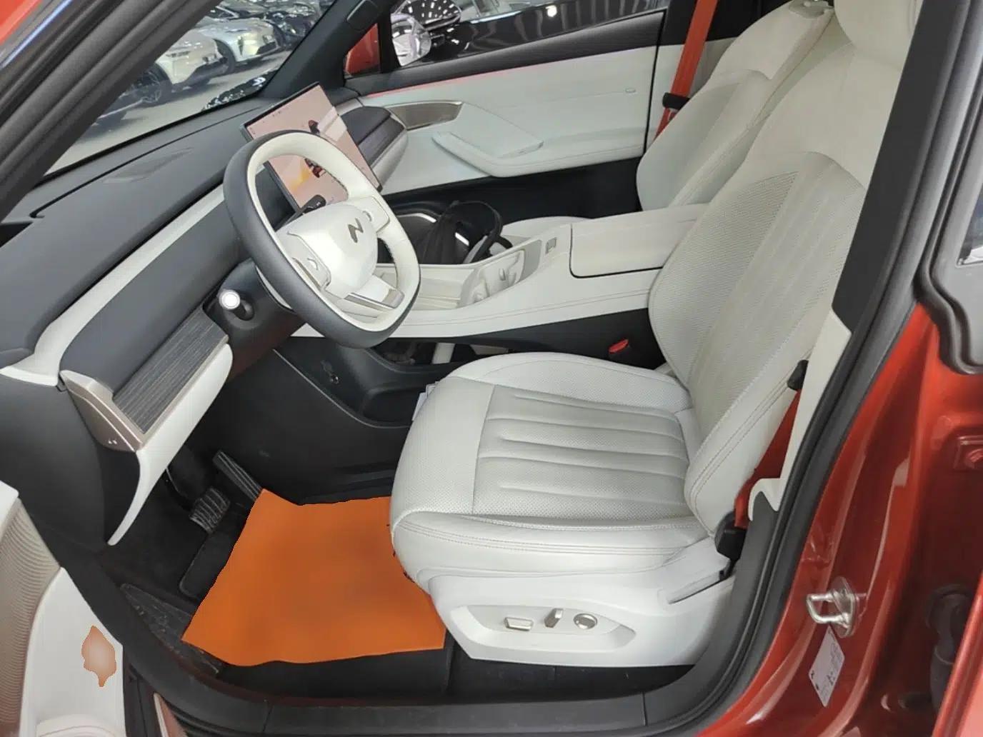 ONVO L60 2024 60 kWh Rear-Drive Version — миниатюра 17
