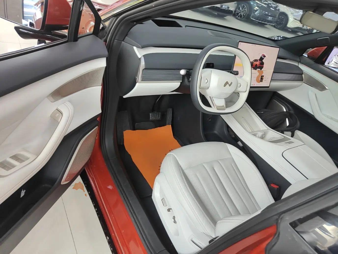 ONVO L60 2024 60 kWh Rear-Drive Version — миниатюра 18