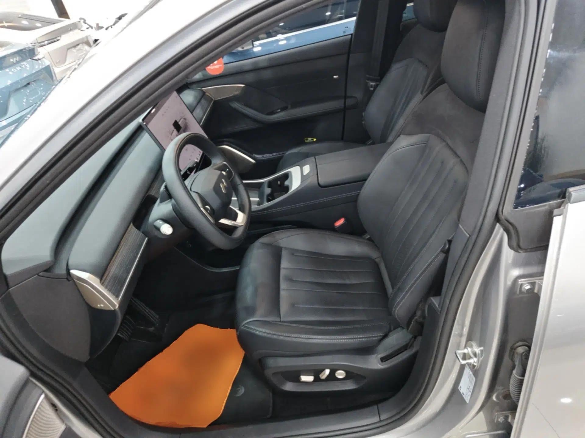 ONVO L60 2024 60 kWh Rear-Drive Version — миниатюра 17