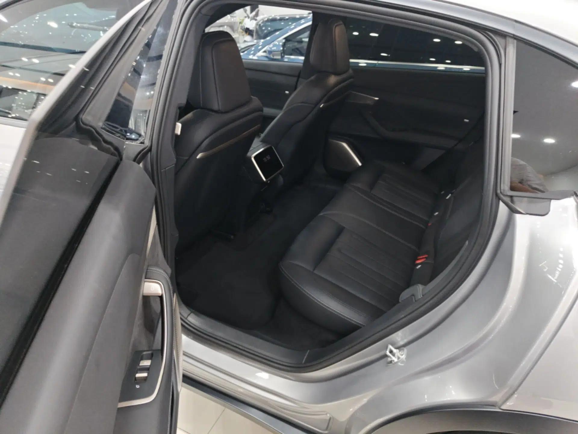 ONVO L60 2024 60 kWh Rear-Drive Version — миниатюра 20
