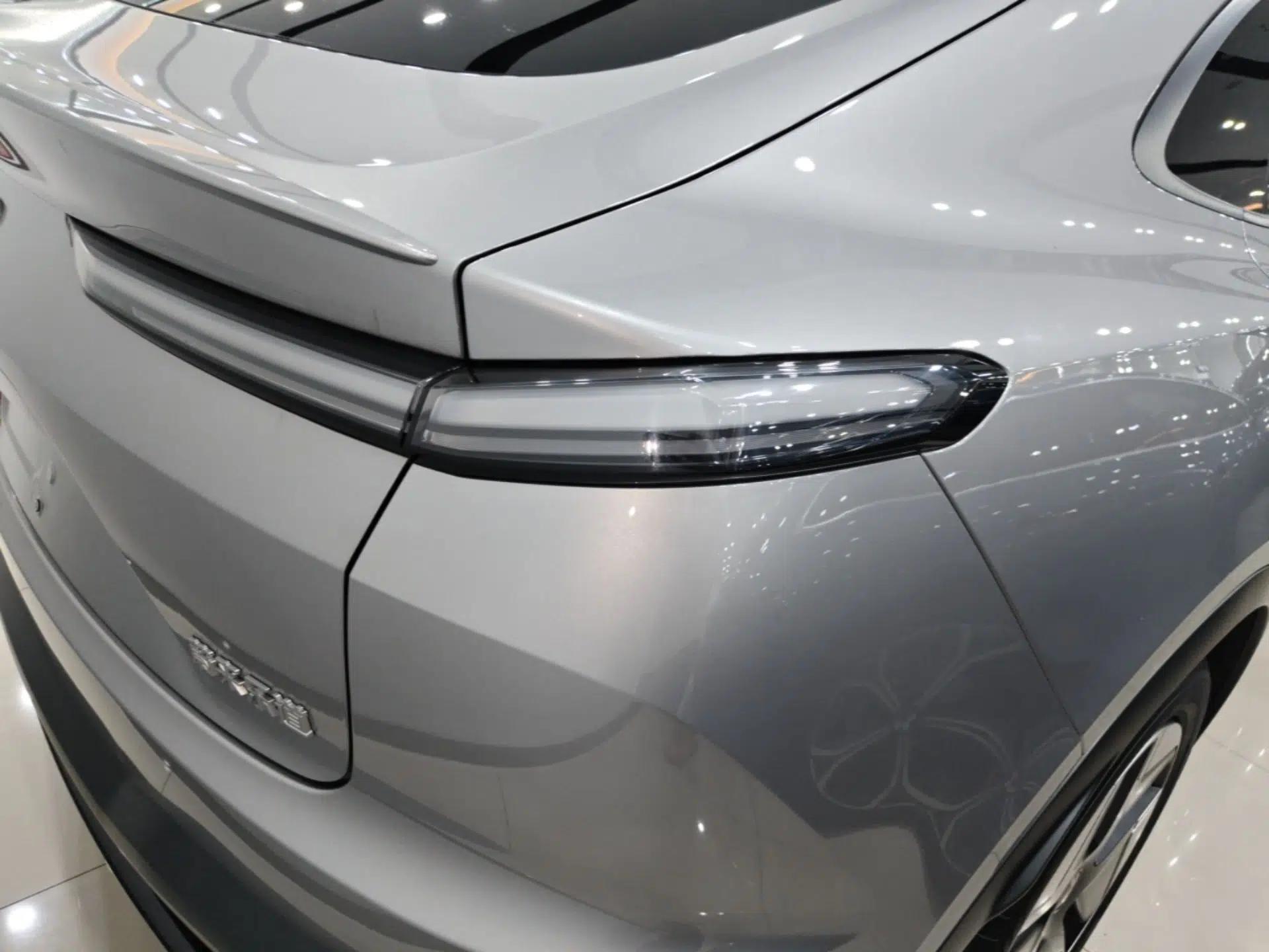 ONVO L60 2024 60 kWh Rear-Drive Version — миниатюра 9