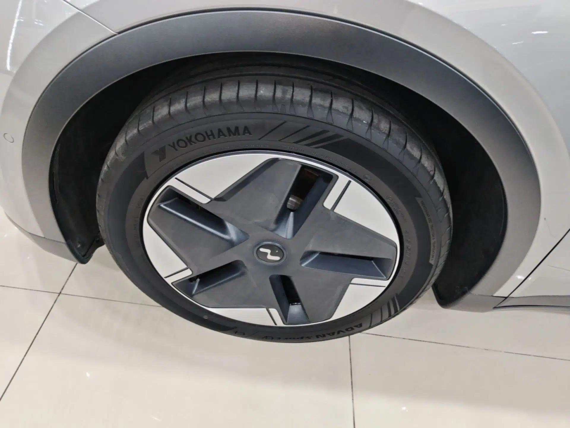 ONVO L60 2024 60 kWh Rear-Drive Version — миниатюра 10