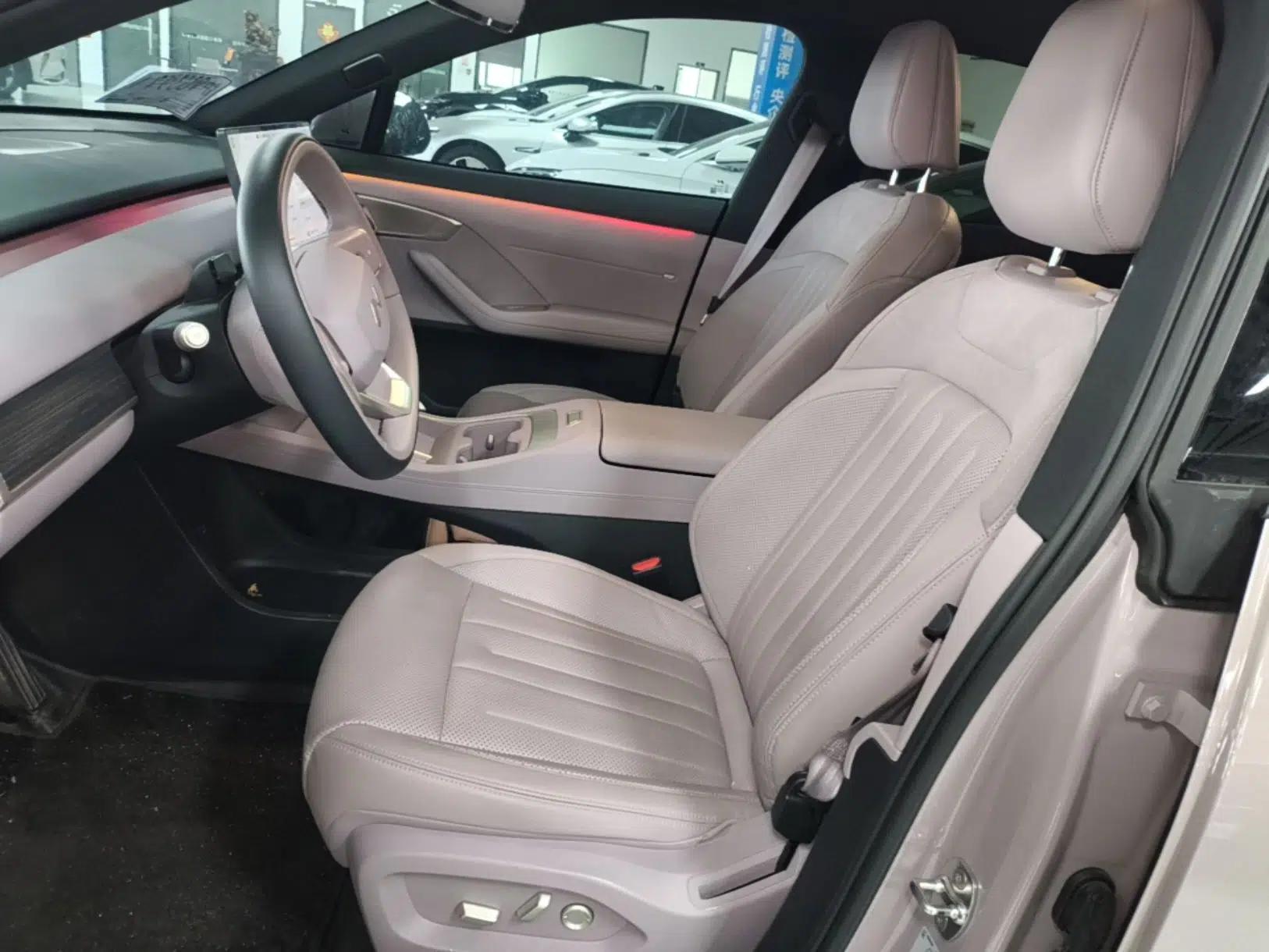 ONVO L60 2024 60 kWh Rear-Drive Version — миниатюра 17