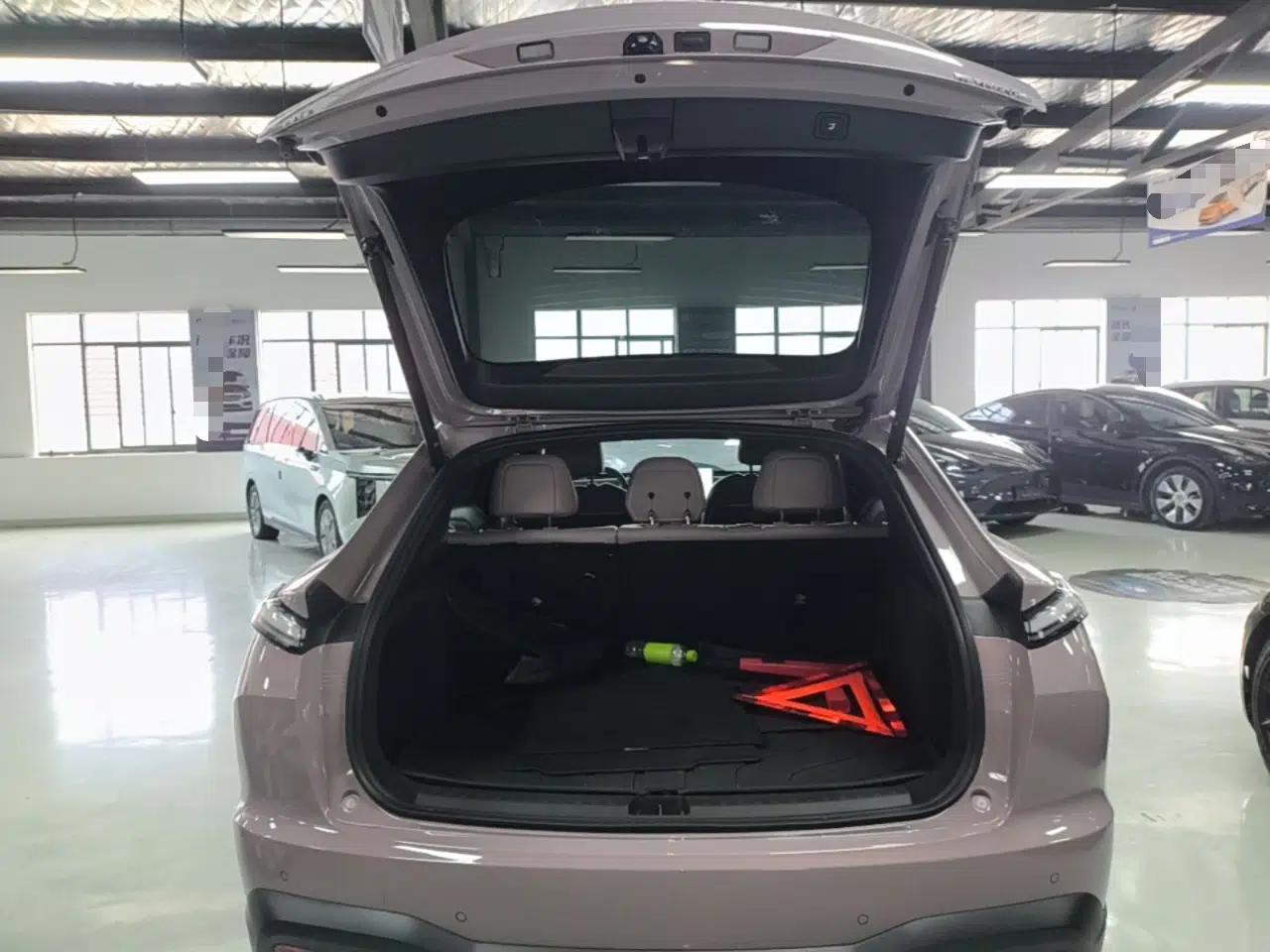 ONVO L60 2024 60 kWh Rear-Drive Version — миниатюра 22