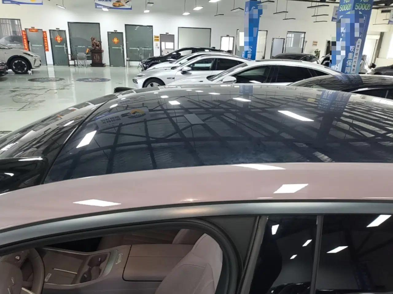 ONVO L60 2024 60 kWh Rear-Drive Version — миниатюра 7