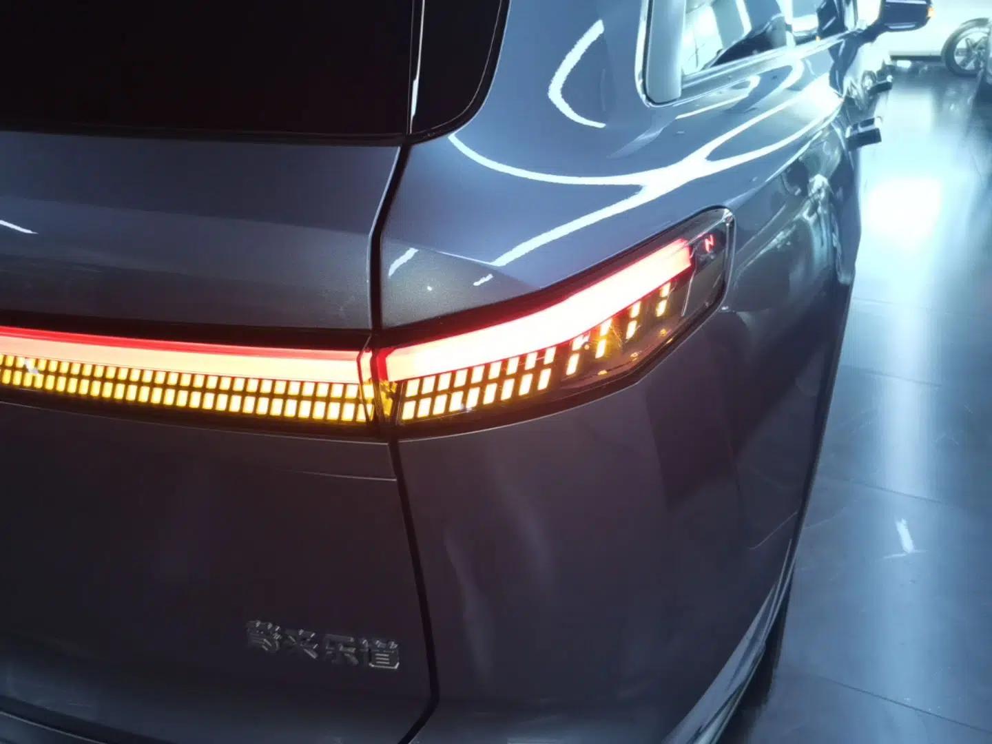 ONVO Luxeed L90 2025 Model Max Six-Seater 60-degree Battery Edition — миниатюра 9
