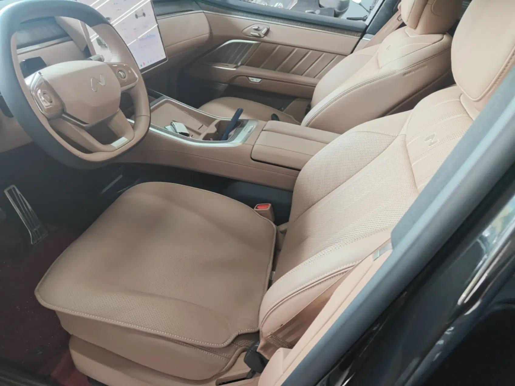 ONVO Luxeed L90 2025 Model—Max Six-Seater Version — миниатюра 17