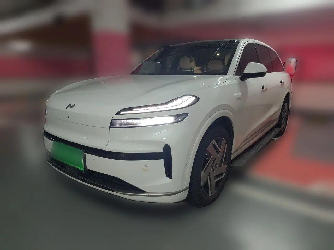 ONVO Luxeed L90 2025 Model—Ultra Six-Seater Version — миниатюра 1