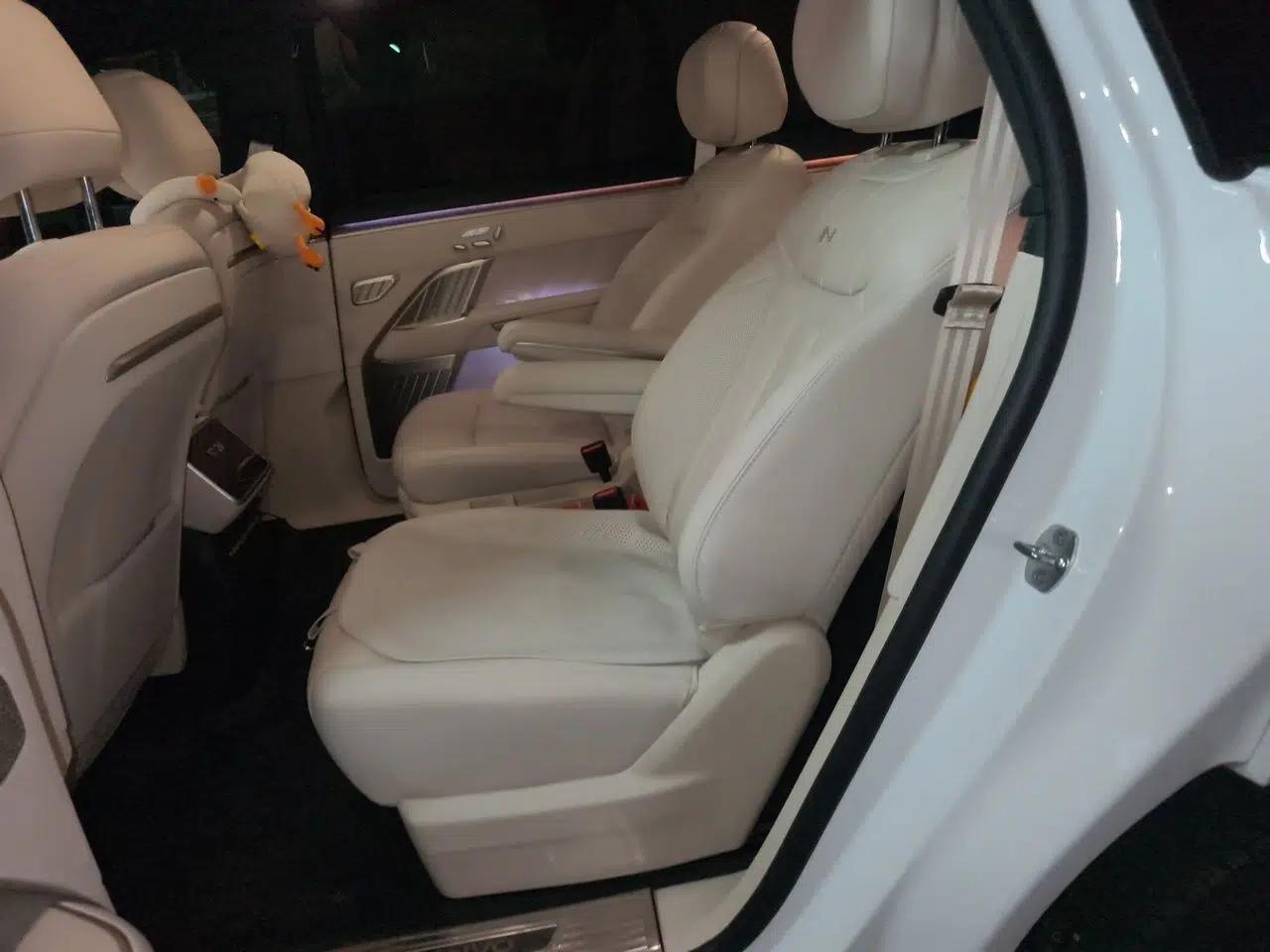 ONVO Luxeed L90 2025 Model—Ultra Six-Seater Version — миниатюра 17