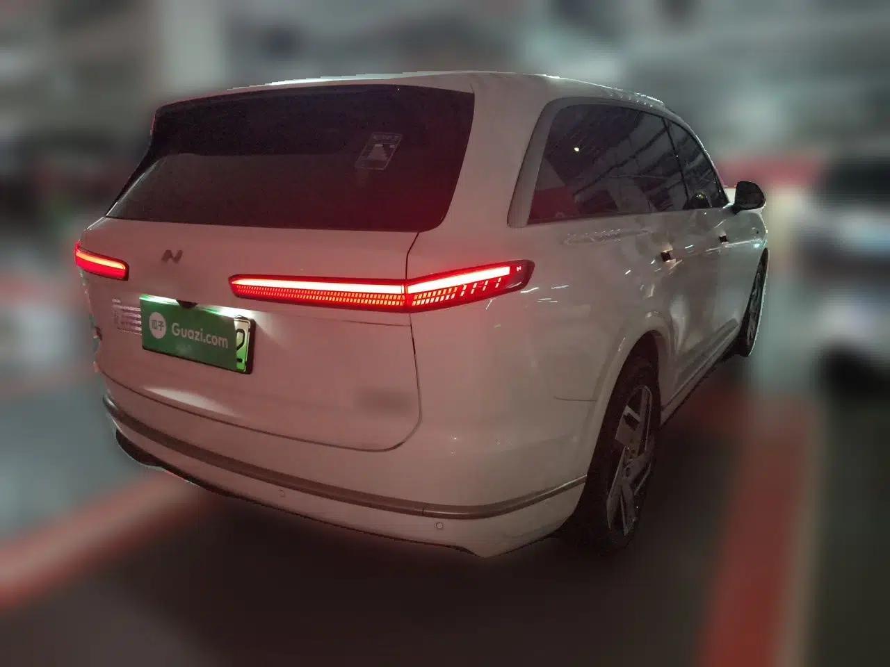 ONVO Luxeed L90 2025 Model—Ultra Six-Seater Version — миниатюра 6