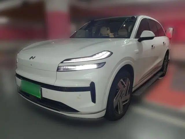 ONVO Luxeed L90 2025 Model—Ultra Six-Seater Version