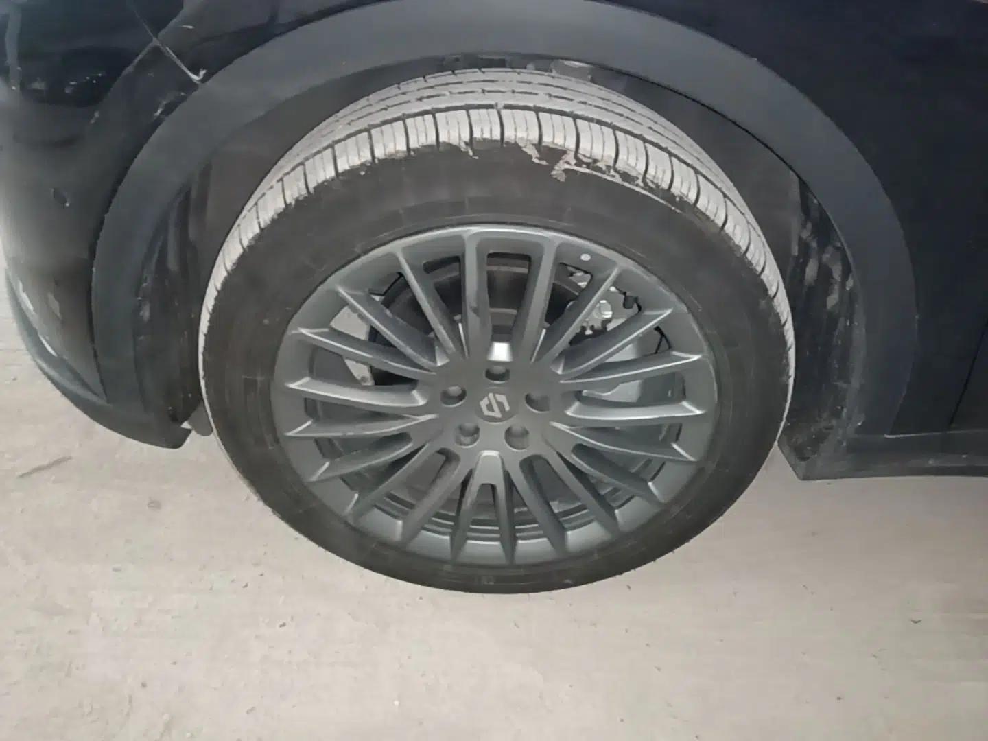 Leapmotor C11 2023 Pure Electric 500 Zhixing Edition — миниатюра 10