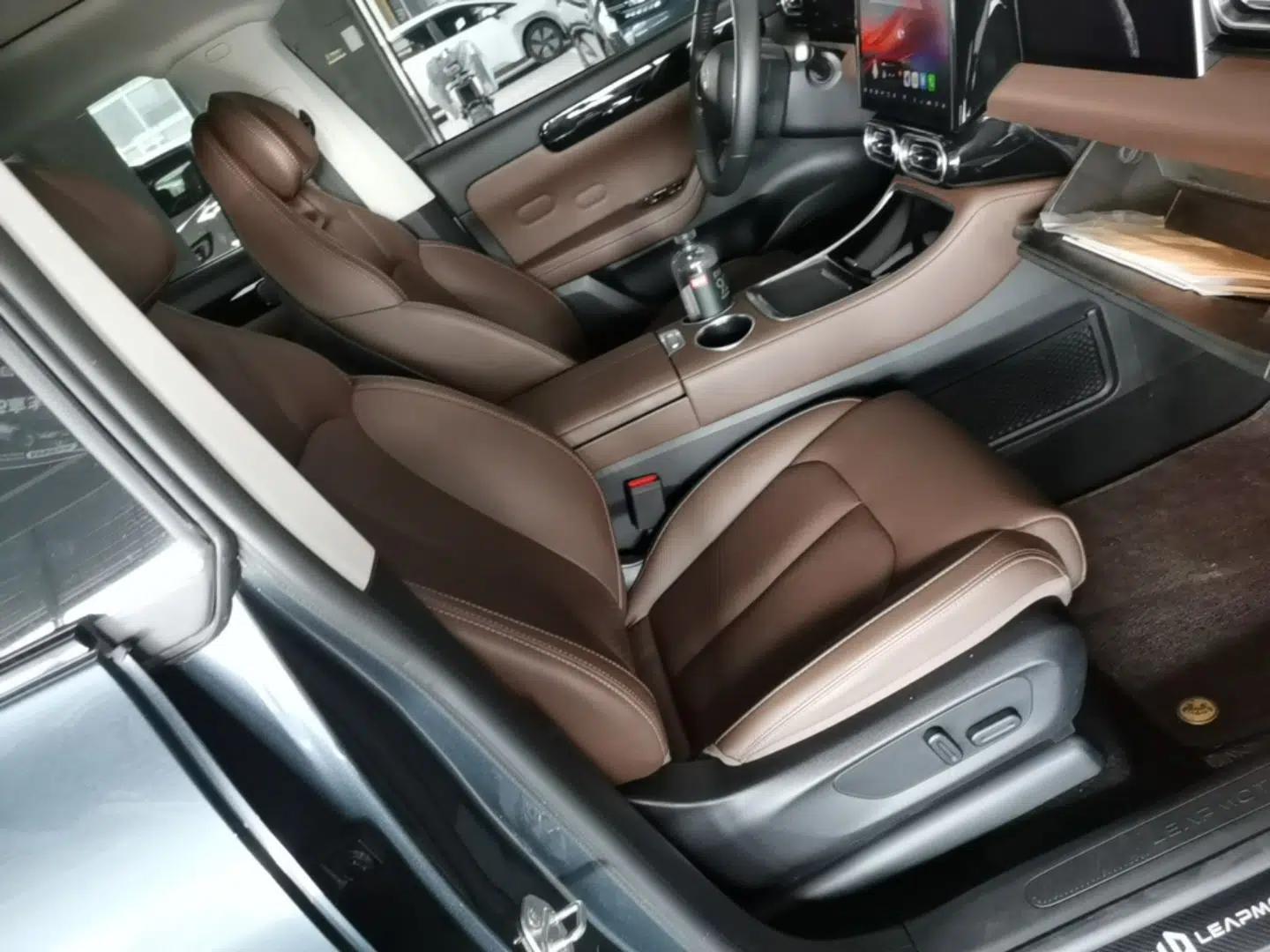 Leapmotor C11 2023 Pure Electric 500 Comfort Edition — миниатюра 19